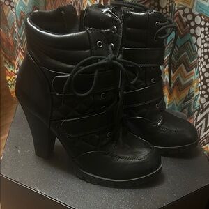 Delicious Black Women's Ankle Boots